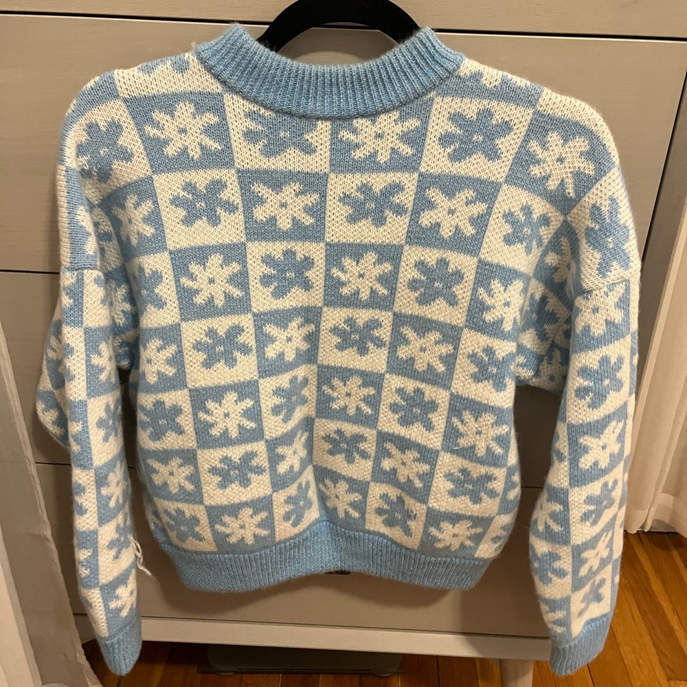 LISA SAYS GAH sweater size XS/S.